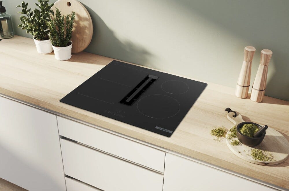 Bosch PVS611B16E Serie 4 Piano cottura induzione cm. 60 con cappa integrata da 500 m3/h - vetroceramica nero