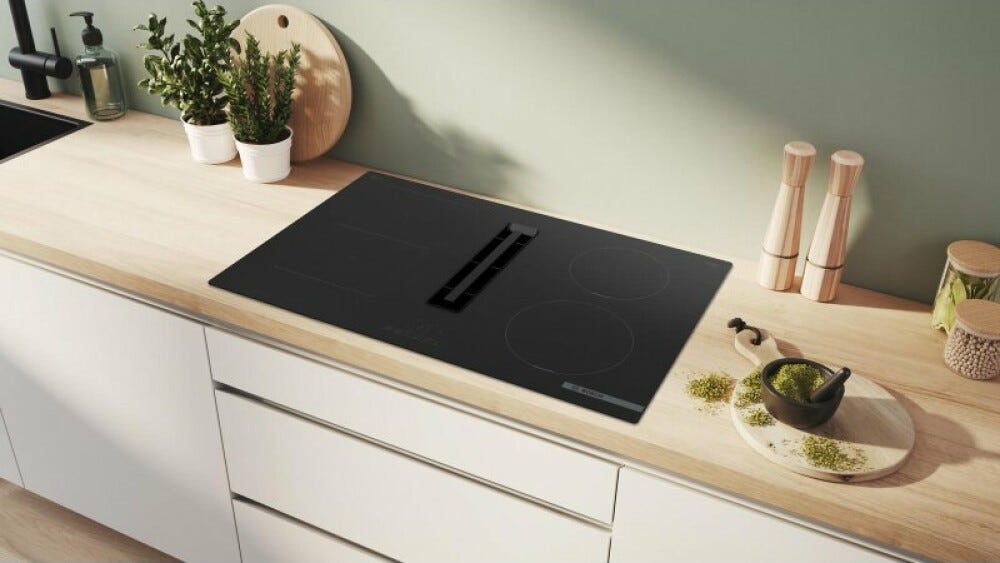 Bosch PVS811B16E Serie 4 Piano cottura induzione cm. 80 con cappa integrata da 500 m3/h - vetroceramica nero