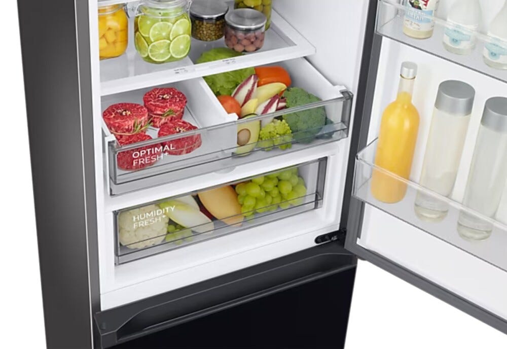 Samsung RB38C7B5C22/EF Frigorifero con congelatore a libera installazione - cm. 60 h. 203 - lt. 390 - vetro nero