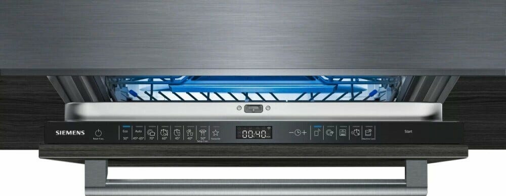 Siemens OUTLET SX75ZX49CE Lavastoviglie integrata totale XXL cm. 60 - 14 coperti - ARTICOLO NUOVO CON LIEVI AMMACCATURE SU PARTE FRONTALE SX E PORTA DX (non visibili a prodotto installato)