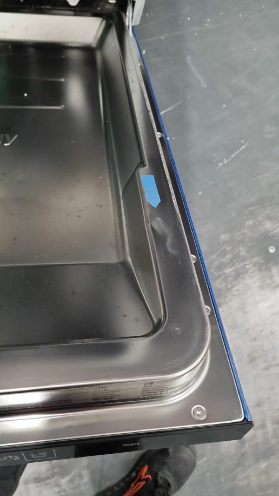 Siemens OUTLET SX75ZX49CE Lavastoviglie integrata totale XXL cm. 60 - 14 coperti - ARTICOLO NUOVO CON LIEVI AMMACCATURE SU PARTE FRONTALE SX E PORTA DX (non visibili a prodotto installato)
