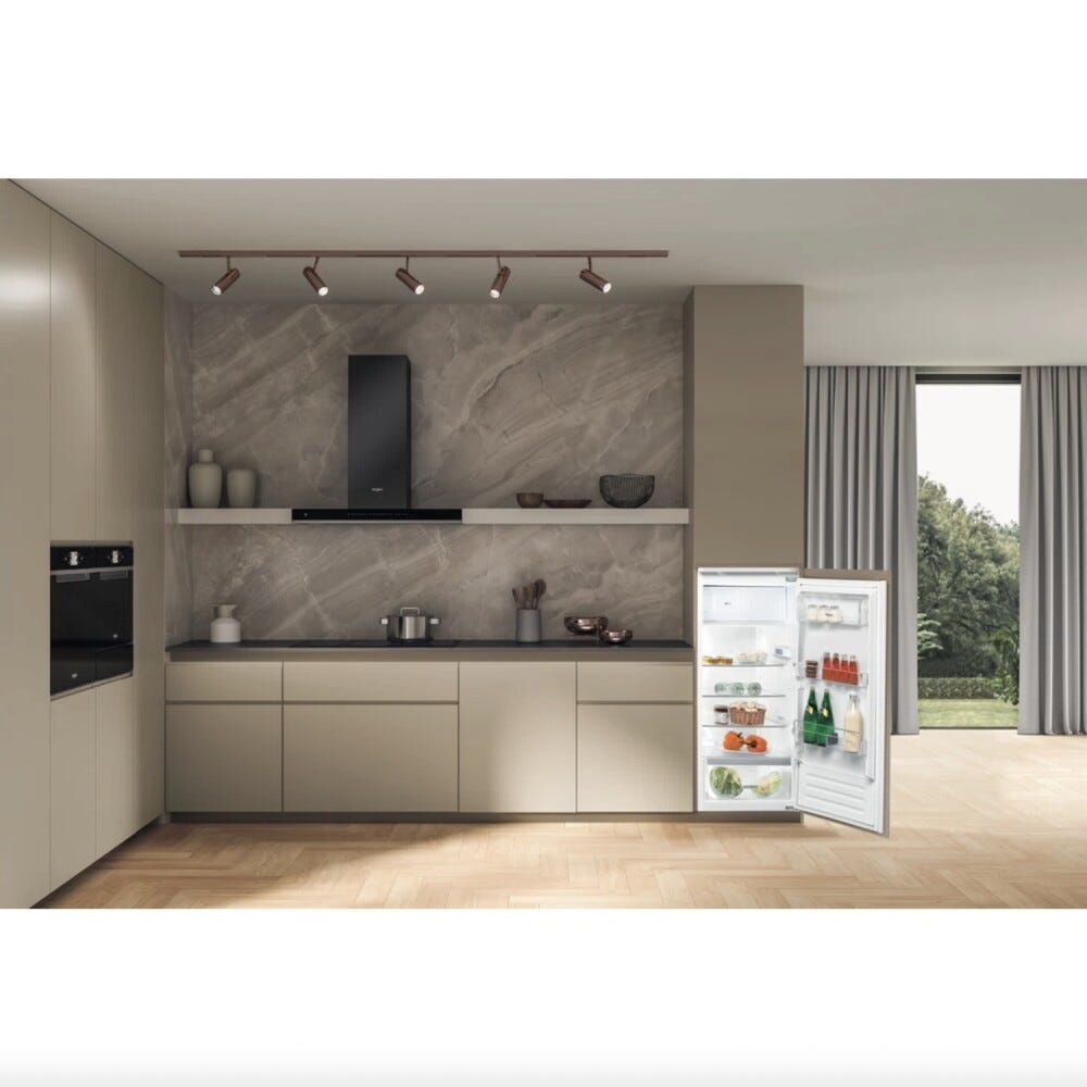 Whirlpool ARG71912 Frigorifero con congelatore da incasso cm. 54 h. 122 - lt. 189