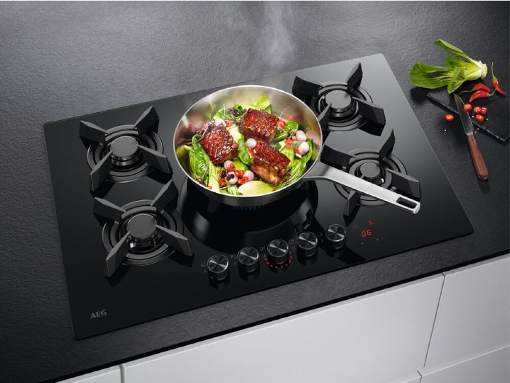 AEG HKB75453NB 8000 FLAMELIGHT Piano cottura a gas 75 cm Gas on Glass, 5 zone, FlameLight e Hob2Hood, vetro nero