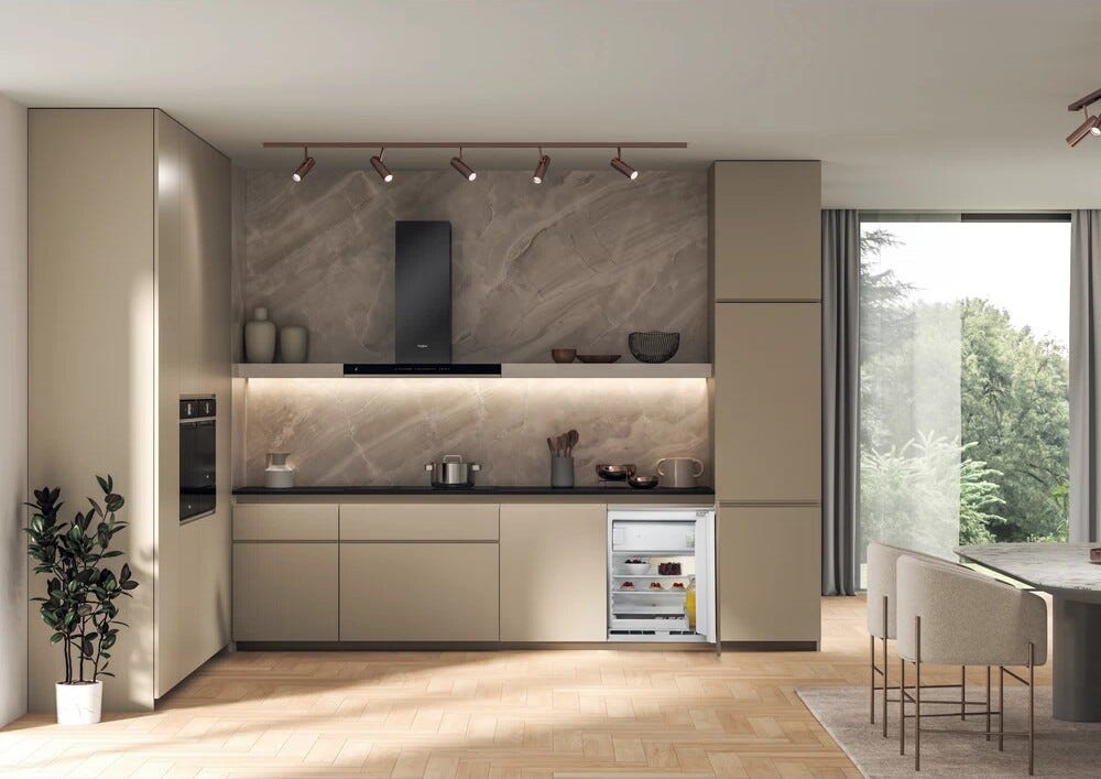 Whirlpool WBUF011 Frigorifero da incasso cm. 60 h. 82 - lt. 126