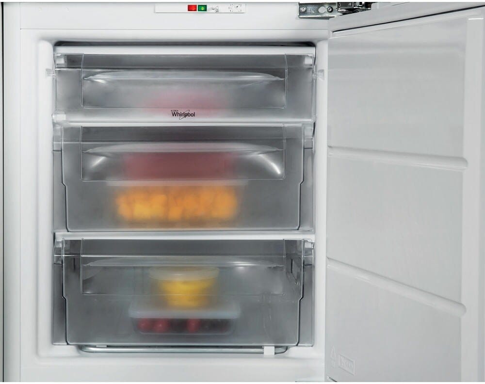 Whirlpool WBUFZ011 Congelatore da incasso cm. 60 h. 89 - lt. 91
