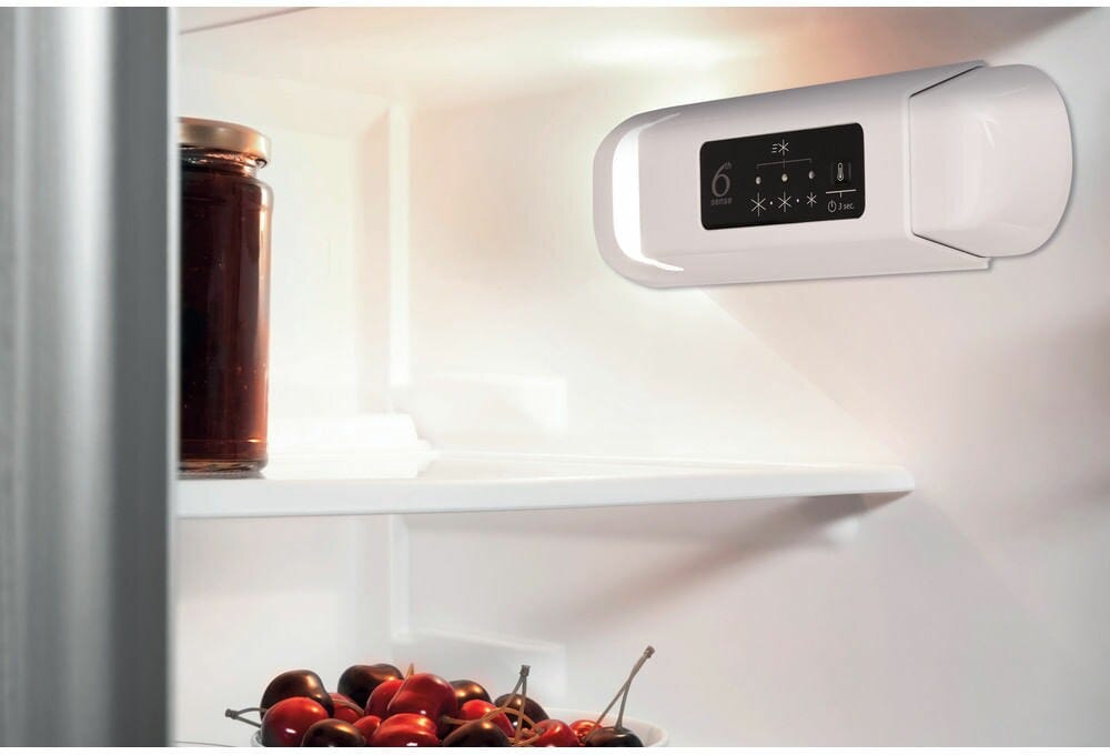 Whirlpool WBUL021 Frigorifero da incasso cm. 60 h. 89 - lt. 144