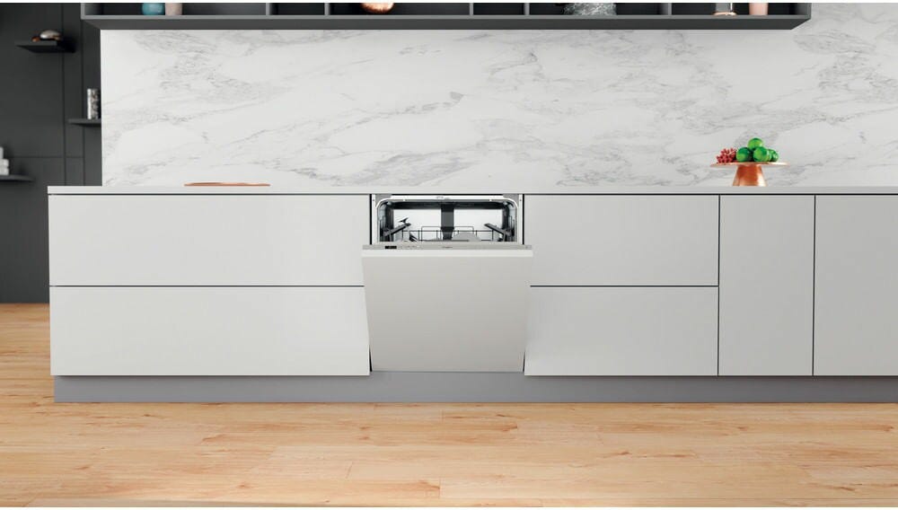 Whirlpool WRIC 3C34PE Lavastoviglie integrata totale cm. 60 - 14 coperti