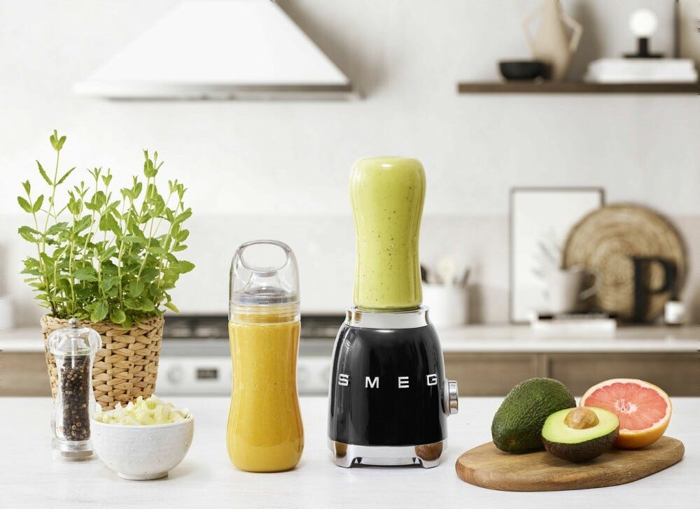 Smeg Selection PBF01BLEU 50's Style Frullatore multifunzione - nero lucido