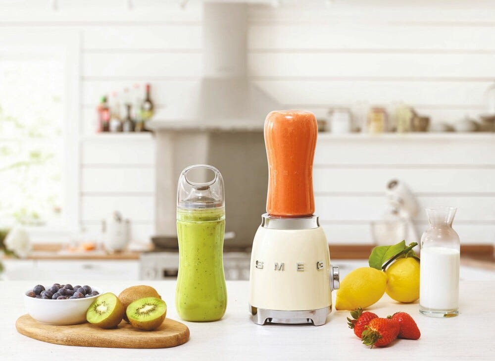 Smeg Selection PBF01CREU 50's Style Frullatore multifunzione - panna lucido