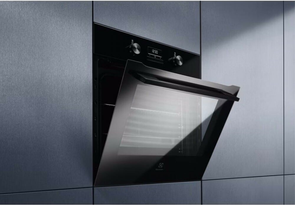 Electrolux KOIGH04K 300 Forno elettrico 72 L, convezione 300, AquaClean, Display LED, classe A, nero