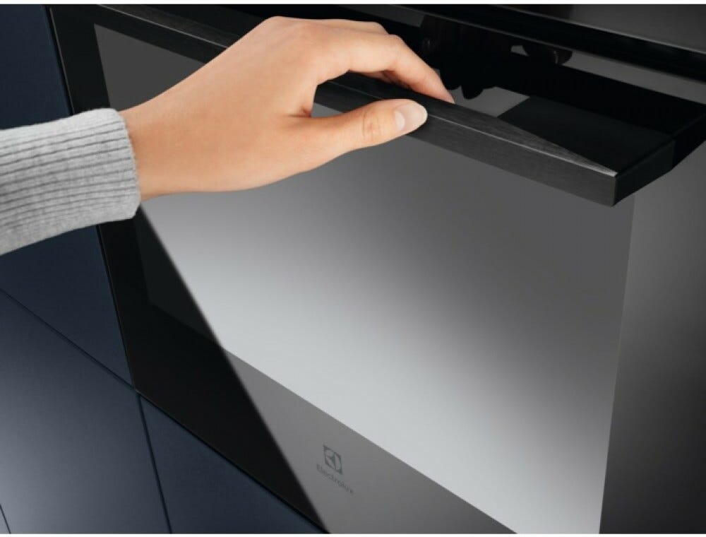 Electrolux KOIGH04K 300 Forno elettrico 72 L, convezione 300, AquaClean, Display LED, classe A, nero