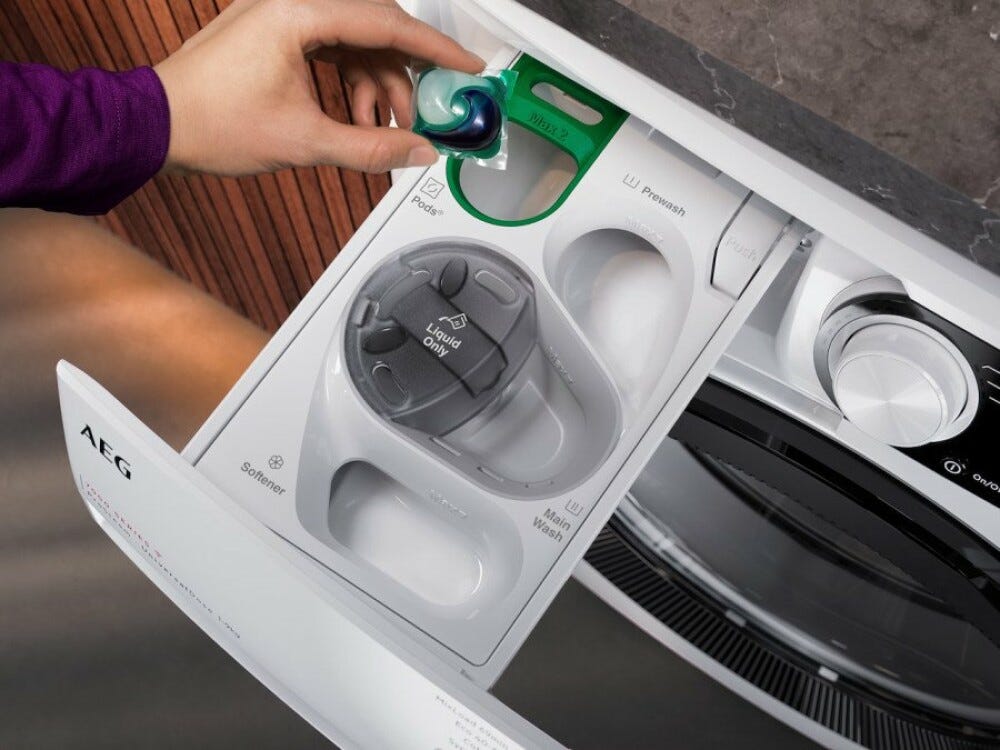 AEG LR8H114BY Serie 8000 Powercare Lavatrice cm. 60 - capacità 11 kg - bianco