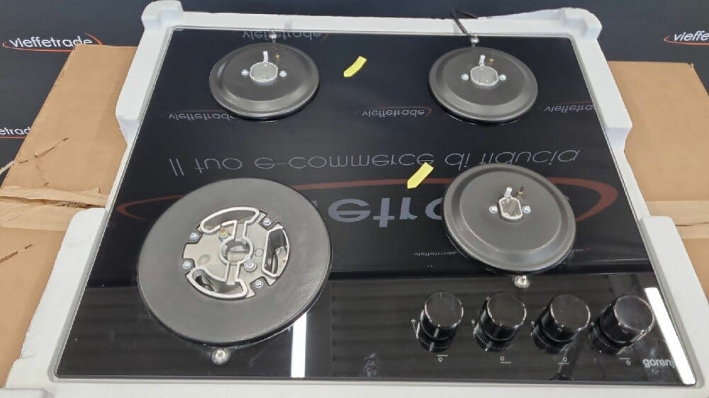 Gorenje OUTLET GTW642SYB Piano cottura a gas cm. 60 - nero - ARTICOLO NUOVO CON LIEVI ALONI SU PIANO (vedi foto) SENZA IMBALLO ORIGINALE