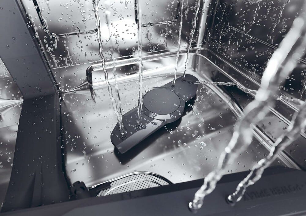 Haier XF 6B2M3PX I-Pro Shine Serie 5 Lavastoviglie a libera installazione cm. 60 - 16 coperti - inox