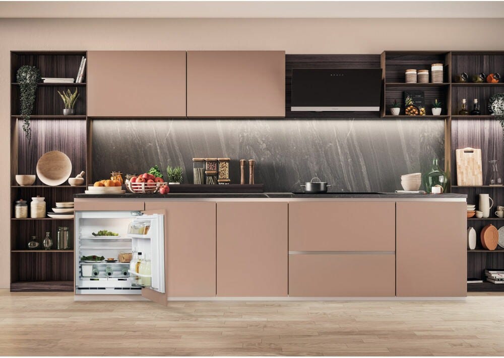 Hotpoint Ariston HABUL011 Frigorifero da incasso sottotop cm. 60 h. 82 - lt. 144