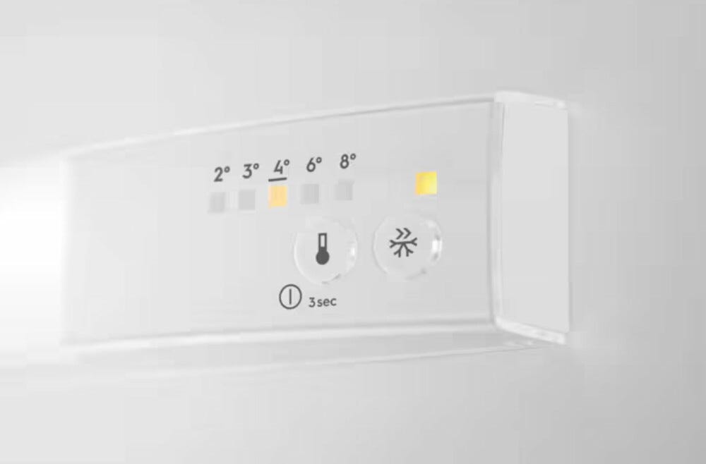 Electrolux KTS5LE12S Serie 500 ColdSense Frigorifero con congelatore da incasso cm. 55 h. 122 - lt. 182