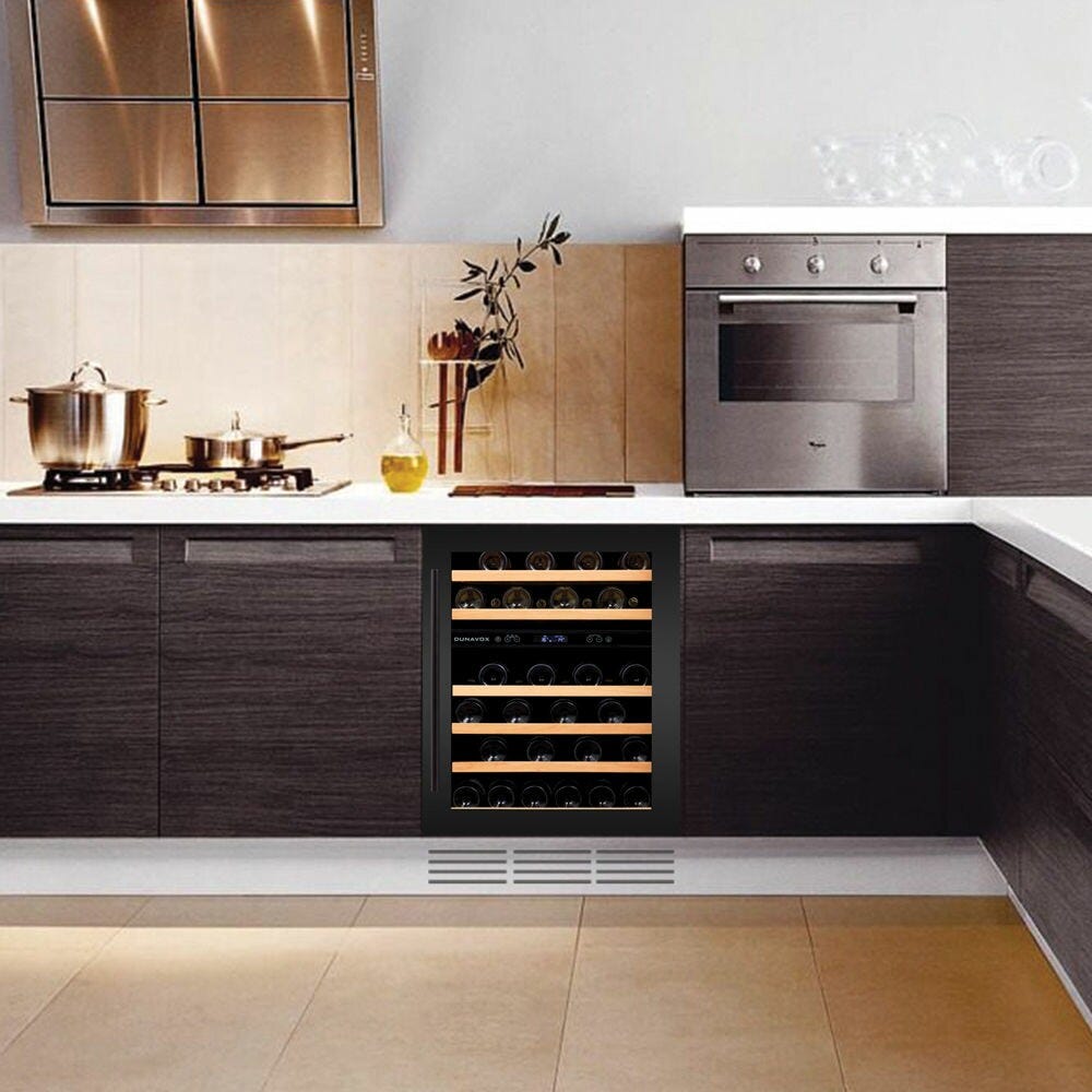 Dunavox DAUF-46.145DB Flow-46D Cantina vini da incasso cm. 60 - 46 bottiglie - nero