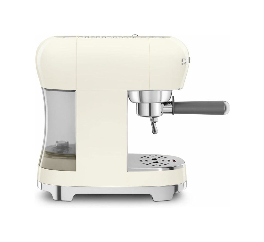 Smeg Selection ECF02CREU 50's Style Macchina da caffè espresso manuale - panna lucido