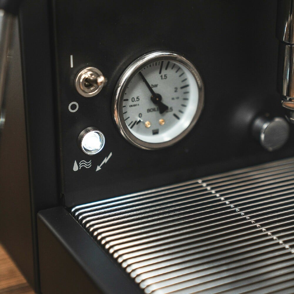 La pavoni LPSCVB01EU Nuova Cellini Evoluzione Macchina per caffè semi-automatica - nero
