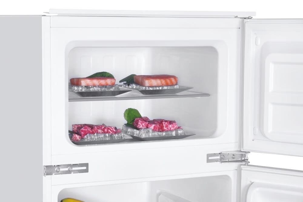 Candy CFBD 2450/5EH Frigorifero con congelatore da incasso cm. 54 h. 145 - lt. 205