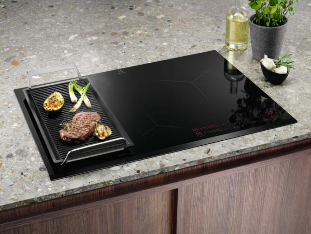 Electrolux EIS82453 700 Piano cottura ad induzione SenseBoil, Hob2Hood, Bridge, 4 zone, vetroceramica nero