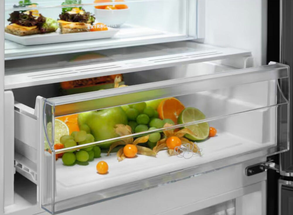 Electrolux LNT6ME32U2 Serie 600 TwinTech Frigorifero con congelatore a libera installazione cm. 60 h 186 - lt. 331 - inox