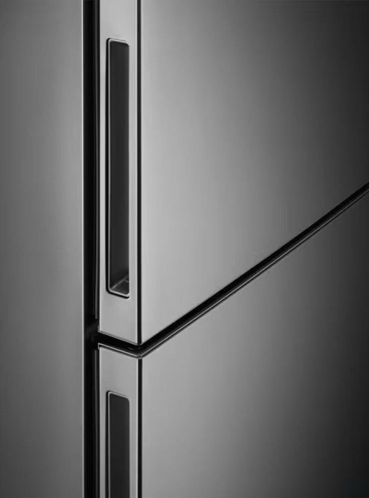 Electrolux LNT6ME46X3 Serie 600 TwinTech® Frigorifero con congelatore a libera installazione - cm. 70 h 192 - lt. 481 - inox antimpronta