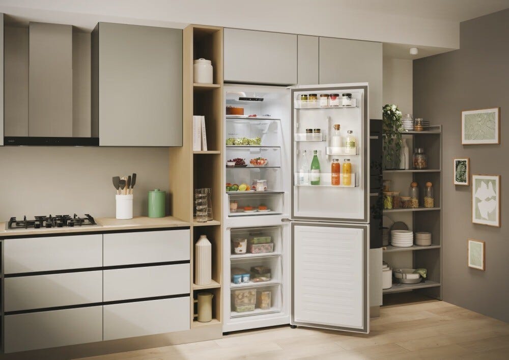 Candy CNCQ2T618EW Fresco Frigorifero con congelatore a libera installazione - cm. 60 h 185 - lt. 355 - bianco