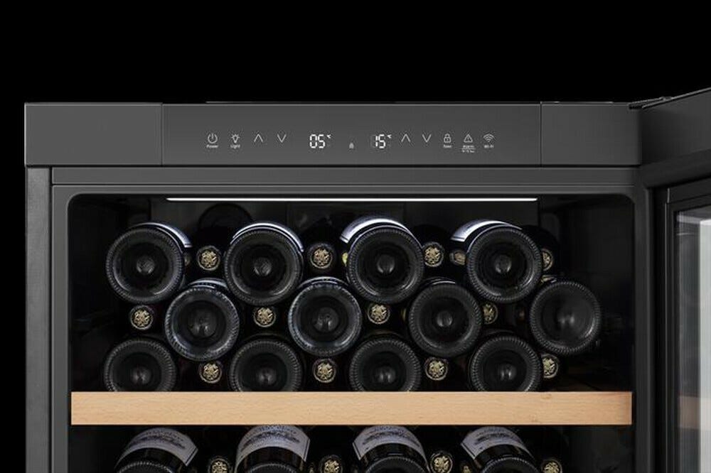Hisense RW3N230GELF Cantina vino cm. 60 - 180 bottiglie - nero