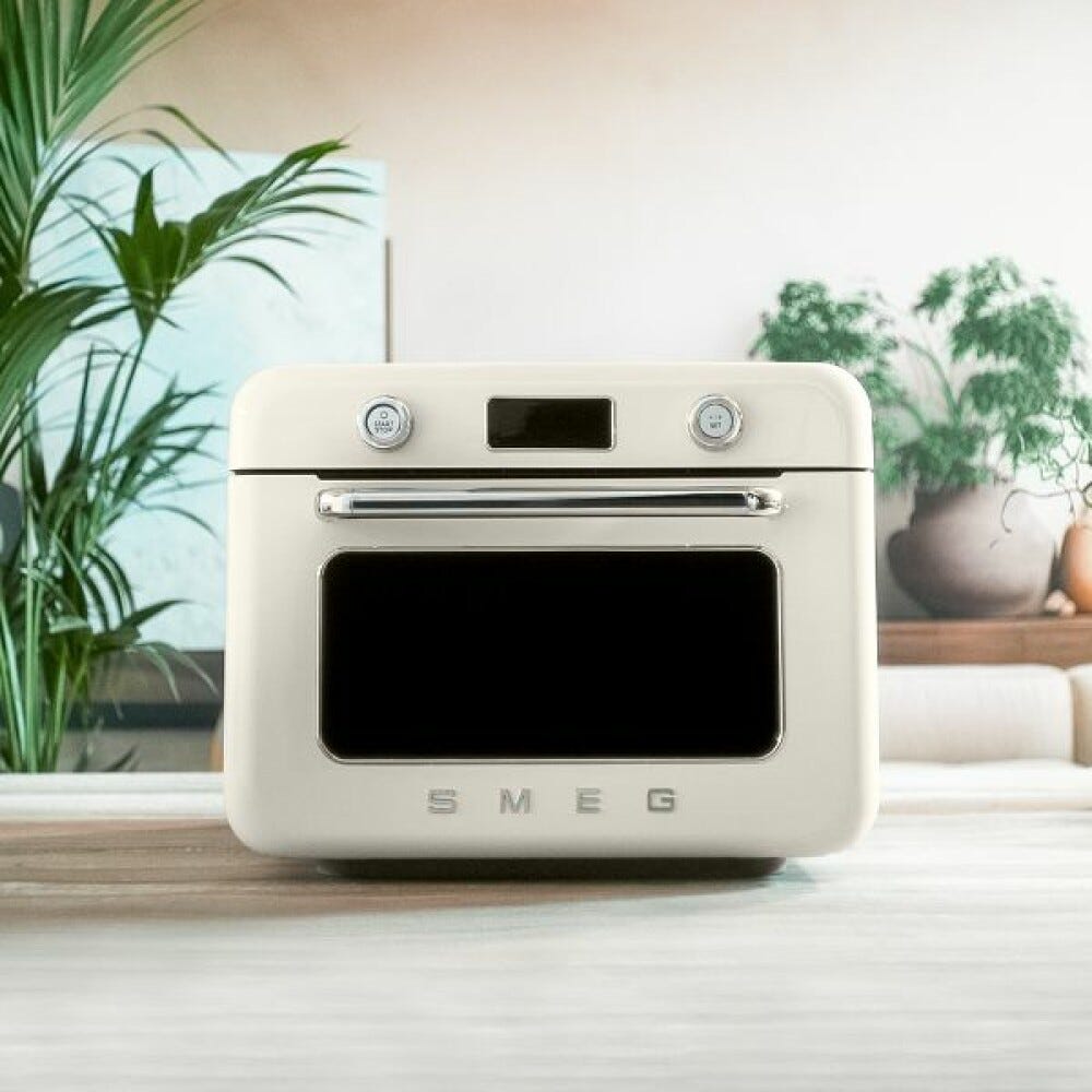 Smeg Selection COF01CREU 50'S Style Forno combinato a vapore da appoggio cm. 50 - panna lucido