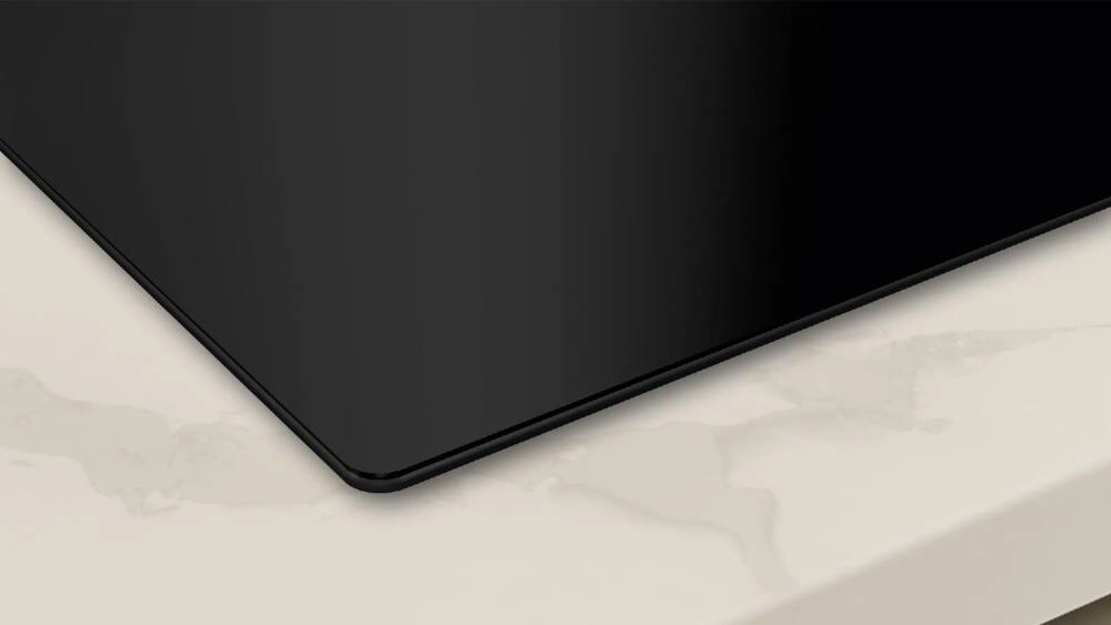 Neff V58NBS1L0 N 50 Piano cottura induzione cm. 80 con cappa integrata da 500 m3/h - vetroceramica nero