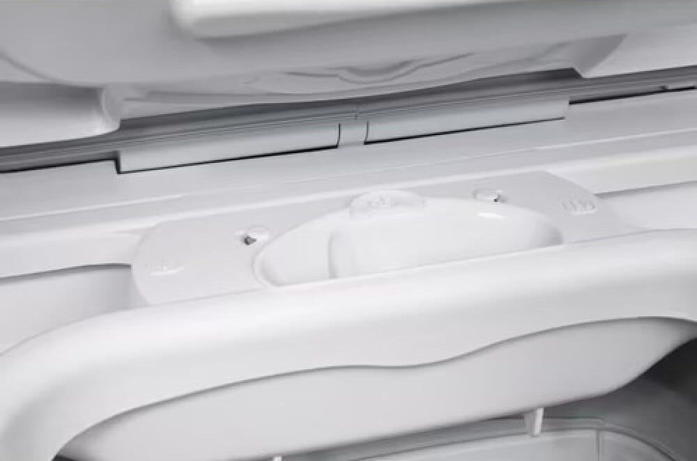 Electrolux EW6T526B serie 600 SensiCare Lavatrice a carica dall'alto cm. 40 - 6 kg - bianco