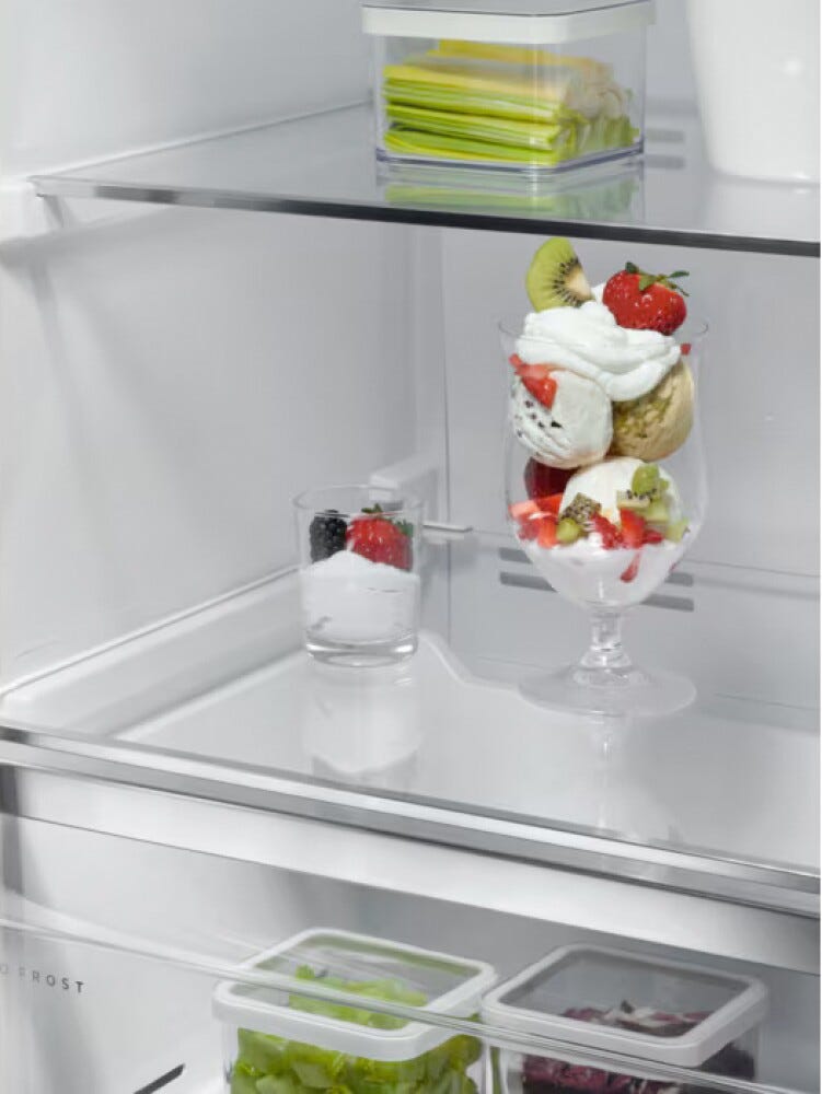 AEG OAG7M281DX Serie 7000 Congelatore monoporta a libera installazione cm. 60 h. 186 - lt. 278 - inox