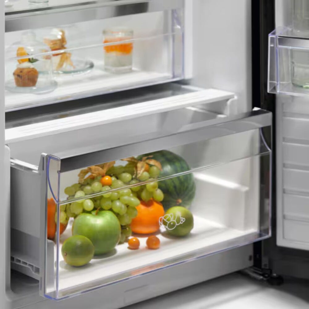Electrolux LRT7ME39X Serie 700 Frigorifero a libera installazione cm. 60 h. 186 - lt. 390 - inox antimpronta