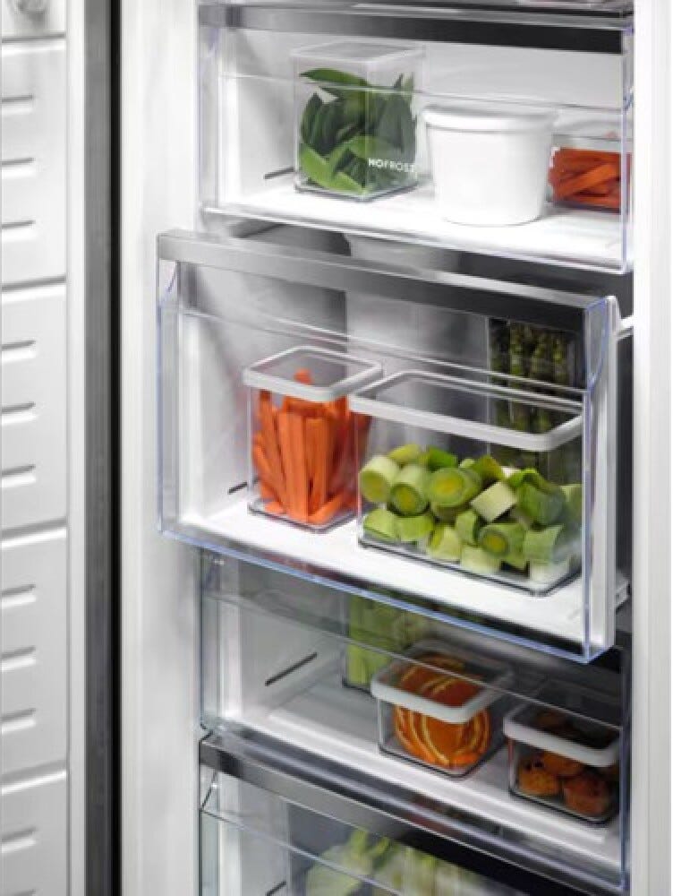 Electrolux LUS7ME28B Serie 700 Congelatore verticale a libera installazione - cm. 60 h. 186 - lt. 278 - nero
