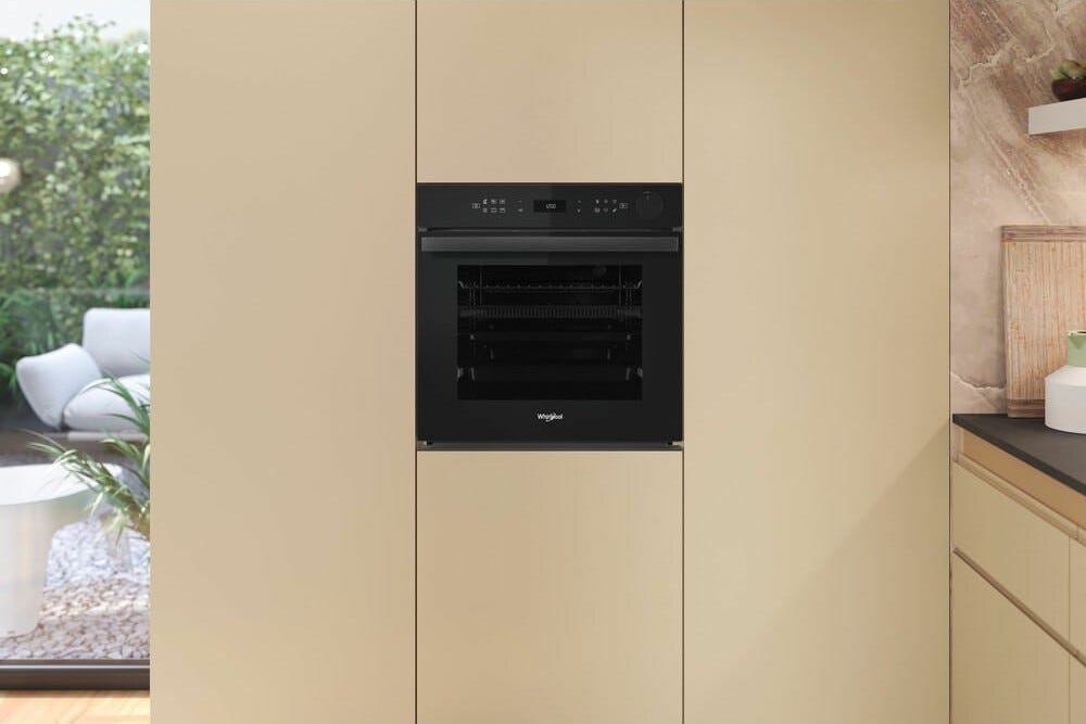 Whirlpool AKZ9S 8260 FB Forno elettrico cm. 60 - nero