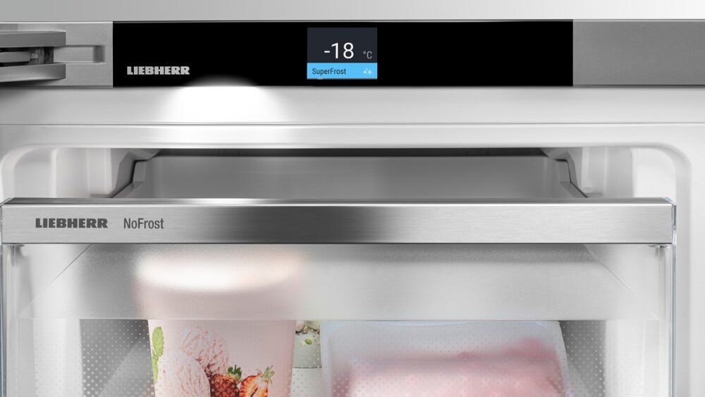 Liebherr CBNsda5223 Plus Frigorifero con congelatore a libera installazione cm. 60 h 186 - lt. 320 - argento