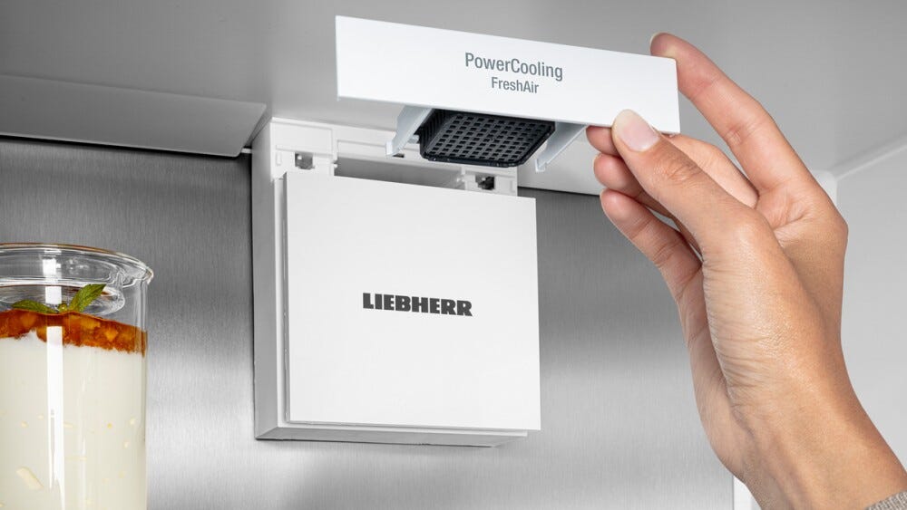 Liebherr CBNsda575i Prime Frigorifero con congelatore a libera installazione cm. 60 h. 202 - lt 362 - argento