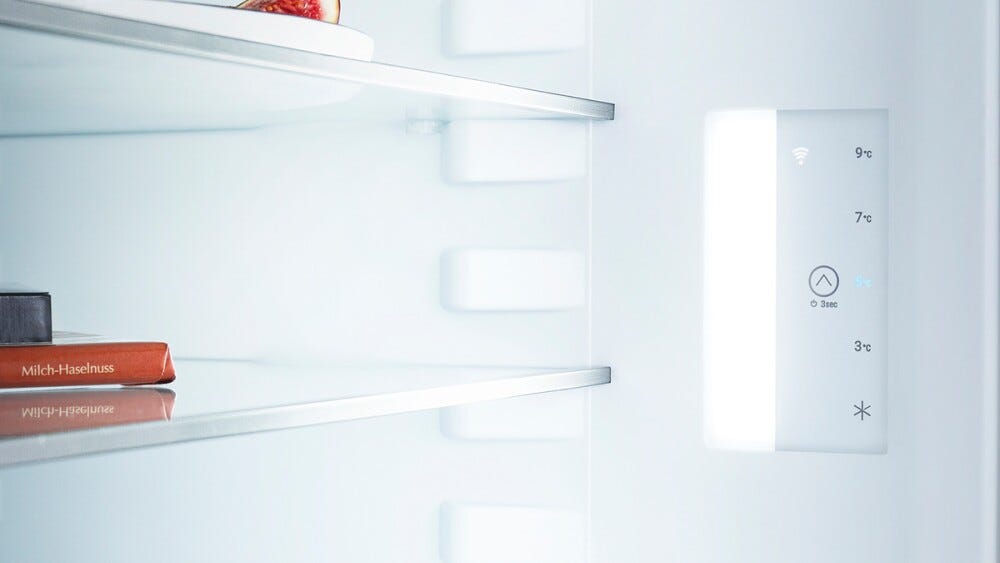 Liebherr Re1400 Pure Frigorifero a libera installazione cm. 55 h. 85 - lt. 125 - bianco