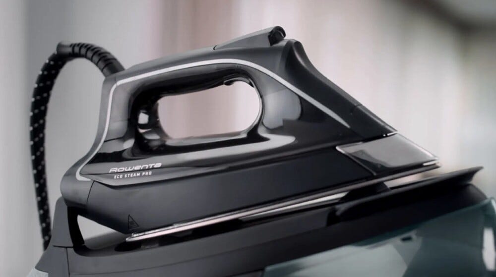 Rowenta DG9611F0 Eco Steam Pro Ferro da stiro con caldaia a vapore - nero