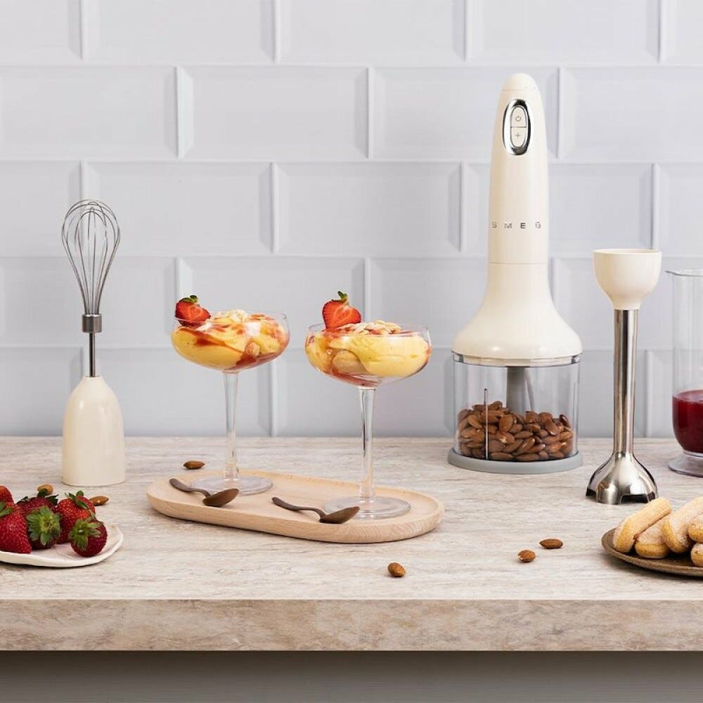 Smeg Selection HBF03CREU 50'S Style Frullatore a immersione con accessori - panna lucido