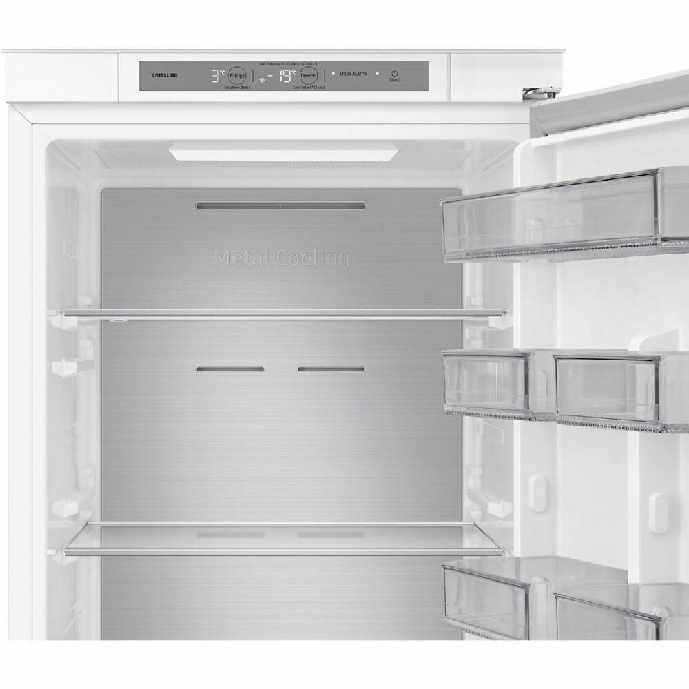 Samsung BRB80F26BCS0EF F1rst 60 AI Frigorifero con congelatore da incasso cm. 54 h. 178 - lt. 264