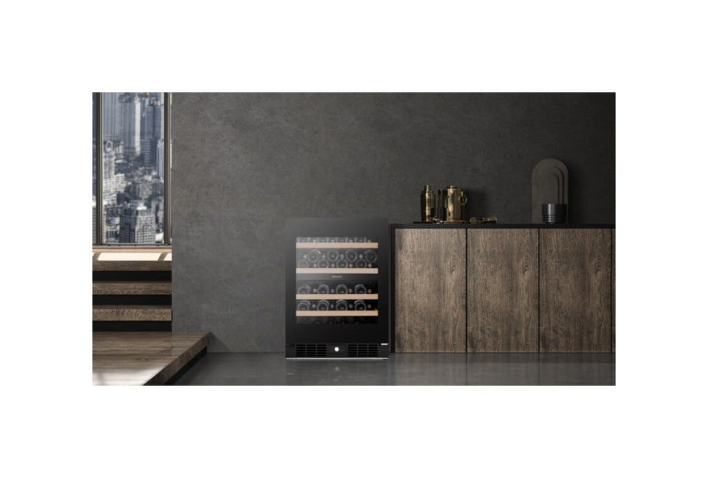Hisense RW3N122GALF Cantina vino cm. 60 - 46 bottiglie - nero