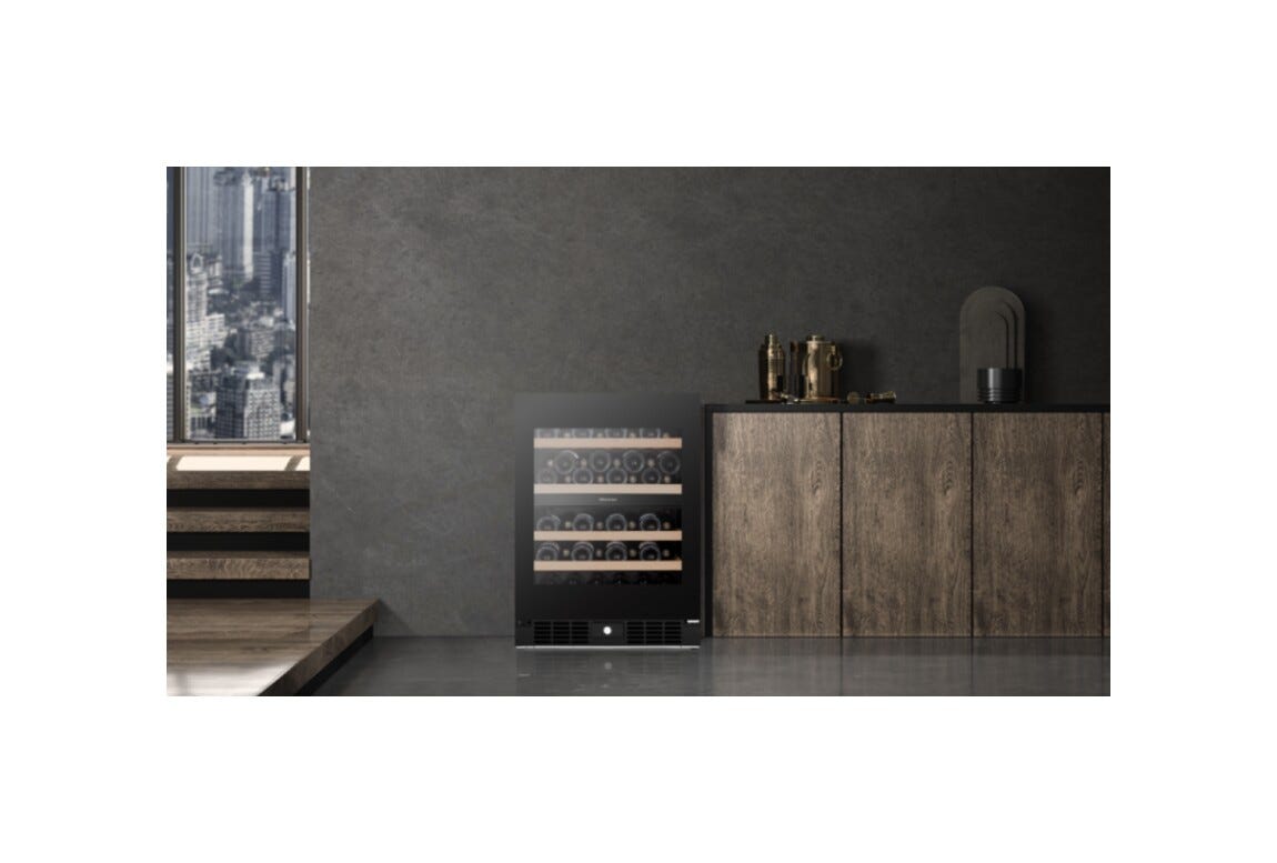 Hisense RW3N122GALF Cantina vino cm. 60 - 46 bottiglie - nero