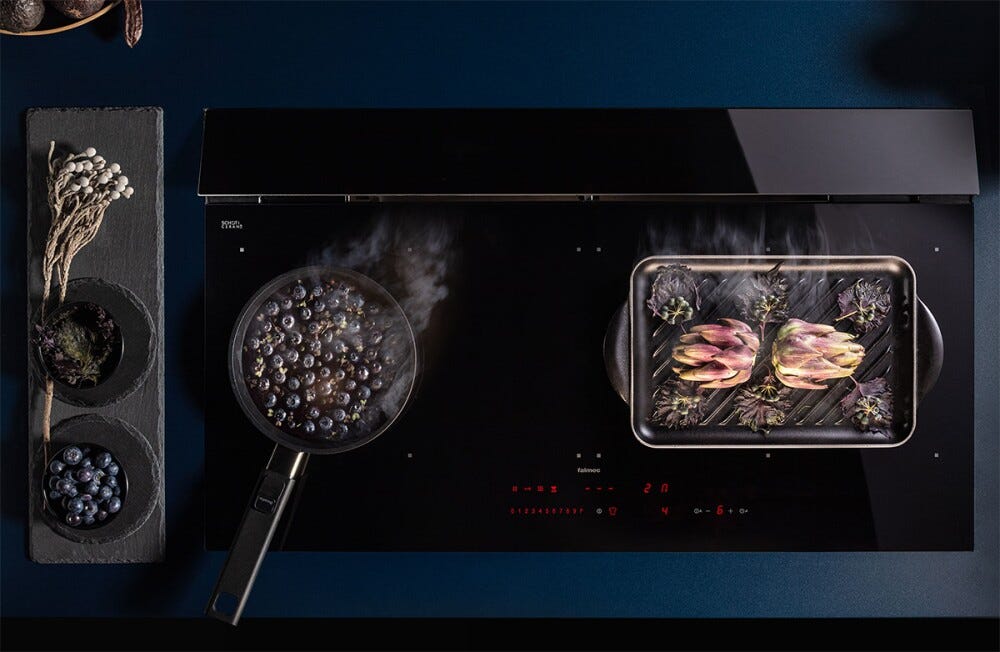 Falmec BRERA 90 COOKING SYSTEM Piano cottura a induzione cm 90 in vetroceramica nero lucido con cappa integrata da 800 m3/h