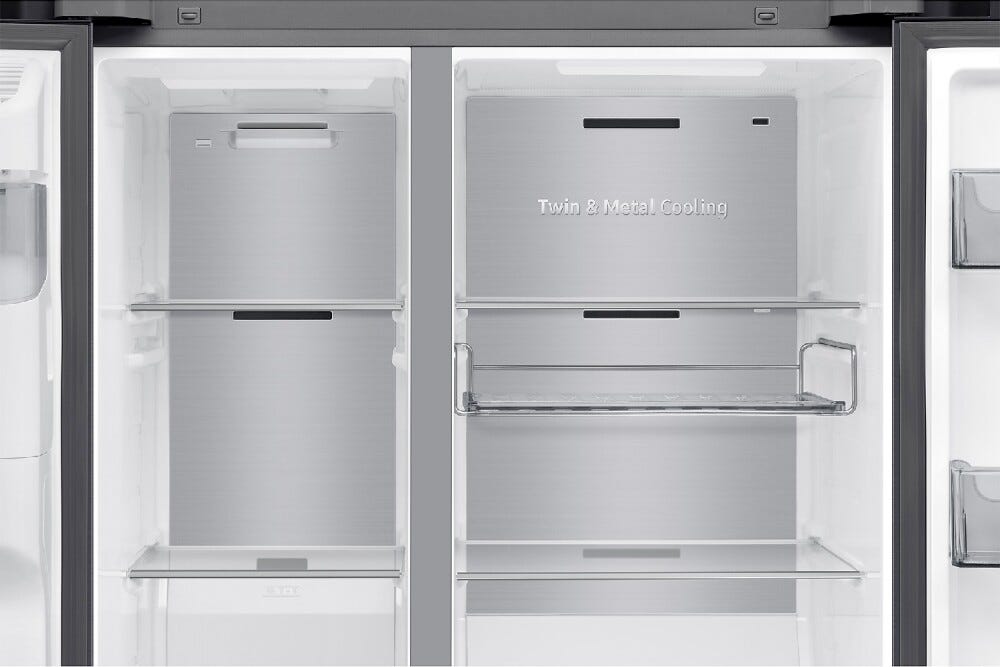 Samsung RS90F66BEFEF Family Hub Frigorifero con congelatore side by side cm. 91 h. 178 - lt. 614 - antracite