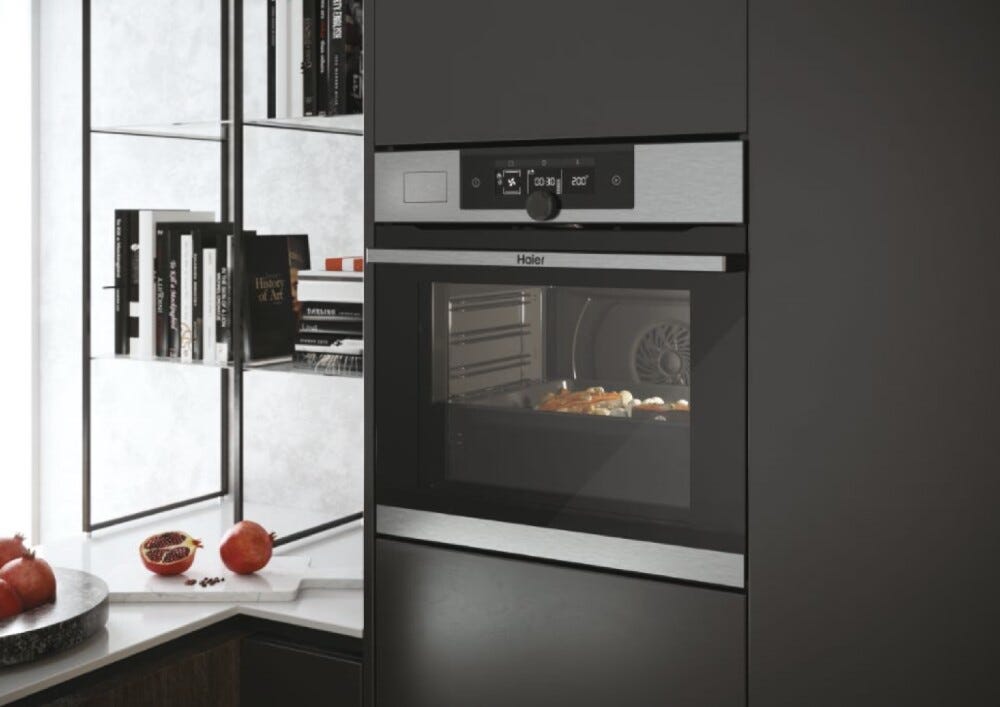 Haier HWO60SM2FS9XH I-Turn serie 2 Forno elettrico pirolitico cm. 60 - inox/nero