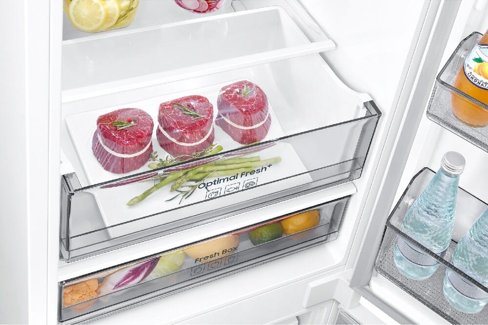 Samsung BRB70F30AES0EO Frigorifero con congelatore da incasso cm. 54 h. 193 - lt. 298
