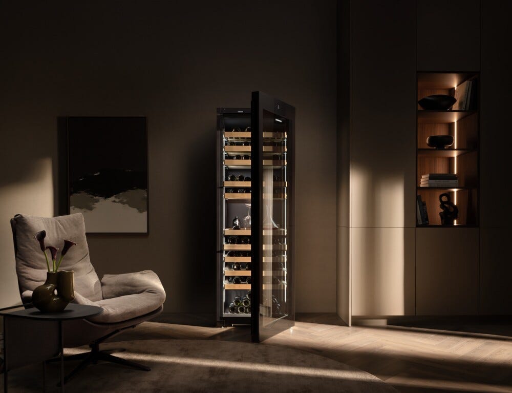Liebherr WPgbi7483 Vinidor Cantina vino a libera installazione cm. 70 h. 201 - 149 bottiglie - acciaio nero