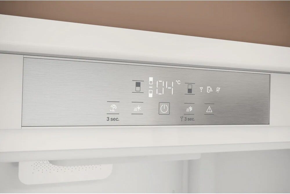 Hotpoint Ariston BCB 4020 E Frigorifero con congelatore da incasso cm. 69 h. 193 - lt. 400